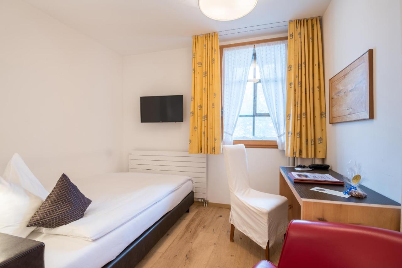 Schweizerhaus Swiss Quality Hotel Maloja Luaran gambar