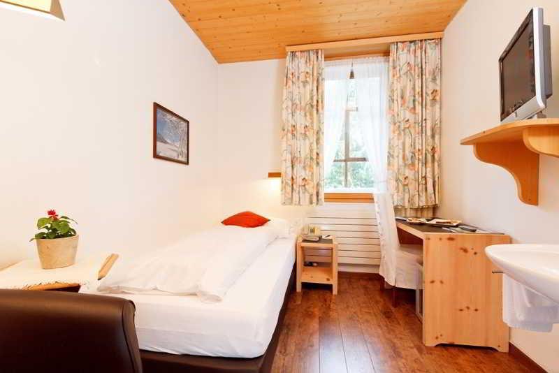 Schweizerhaus Swiss Quality Hotel Maloja Luaran gambar
