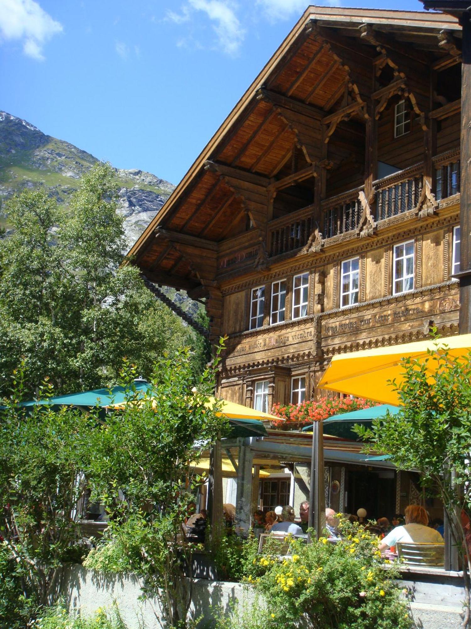 Schweizerhaus Swiss Quality Hotel Maloja Luaran gambar