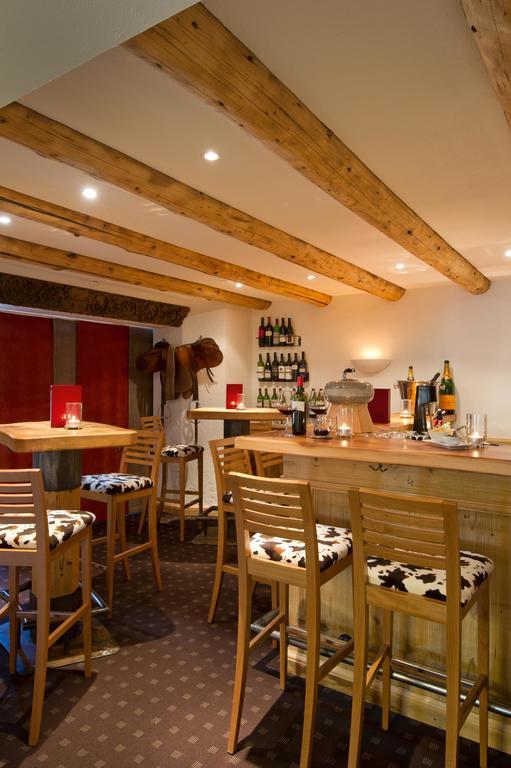 Schweizerhaus Swiss Quality Hotel Maloja Restoran gambar